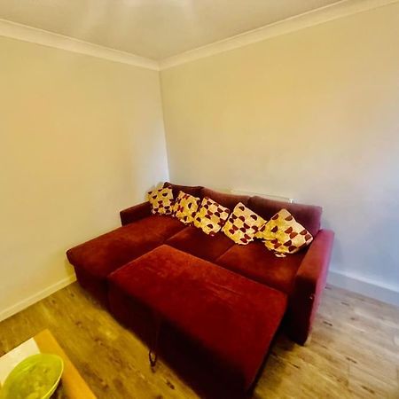 3 Bed Sky Apartment Se15 Peckham London Kültér fotó